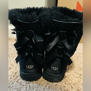 Girl UGG Bailey Bow II Boot
